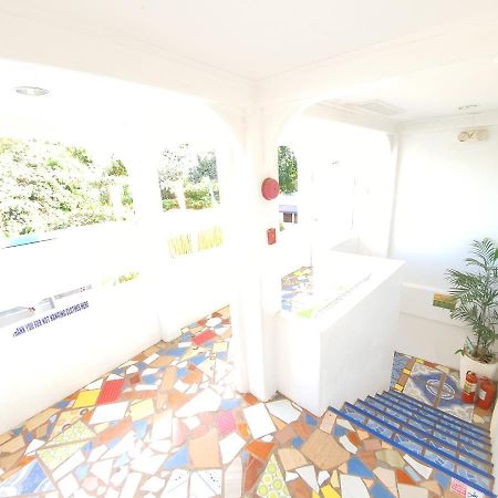 プエルト・プリンセサ ハウス オブ ビッグ ブラザー Bed & Breakfast エクステリア 写真